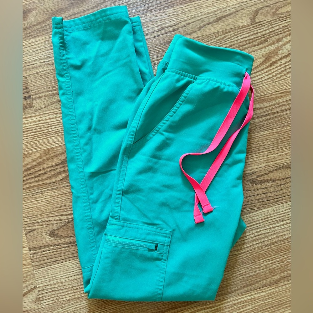 Figs Yola Pants